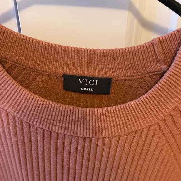 Elegant Rust/Pink Knit Skirt Set - Picture 6 of 7